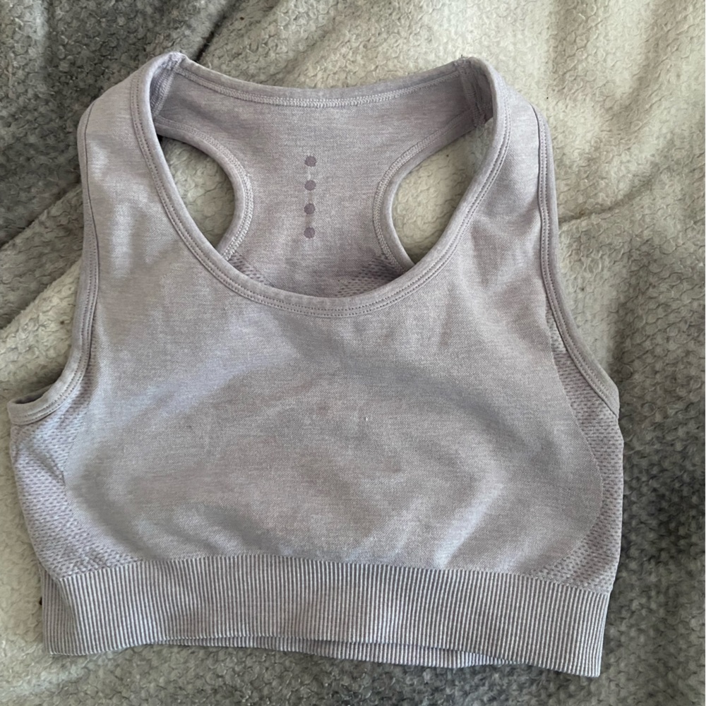 Kora lavender cut out sports bra